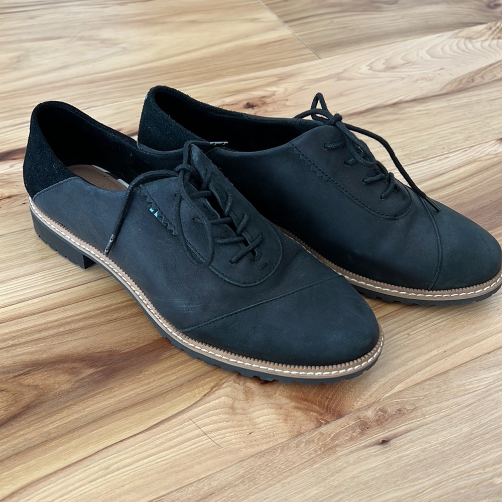 Toms Ainsley Oxford Shoe